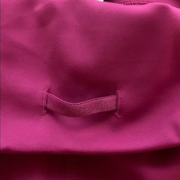 lululemon athletica Magenta Wunder Train HR 8 inch Shorts, size 12, NWT - Picture 3 of 7